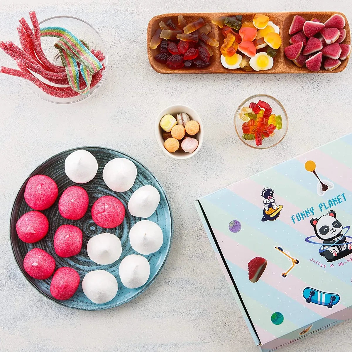 Carian`s Bistro - Snoepmix - Zacht Snoep - Zoet & Zuur - Gemixte Snoep - 14 Stuks