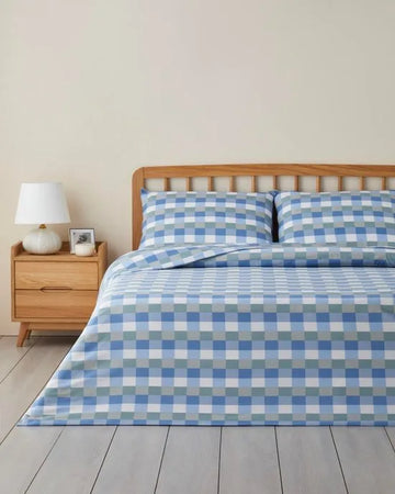 English Home Cuby Dekbedovertrekset 200x220 cm – 2-persoons – Inclusief 2 Kussenslopen – Kreukherstellend – Blauw
