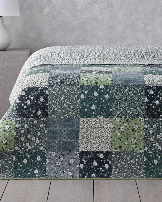 English Home - Dekbed zonder overtrek - Flower Patch - Eenpersoons - Multi Cover Purpose -Double sided - Bedrukt deken - Bedsprei – Zomerdeken - Wasbaar - 160x220 cm - Groen