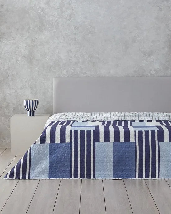 English Home - Dekbed zonder overtrek - Patch Line - Multi Cover Purpose -Double sided - Bedrukt dekbed - Bedsprei – Zomerdeken- Wasbaar - 240x220 cm – Blauw – 200 x 220cm English Home dekbed zonder ove (3648)