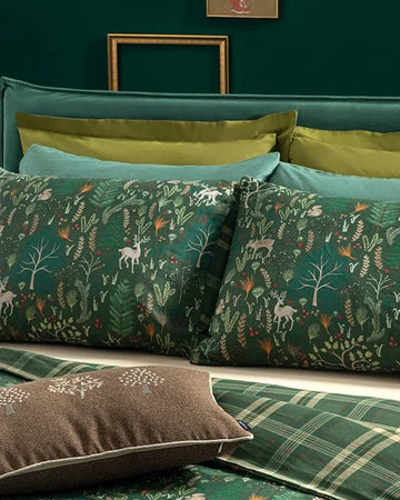 English Home - Dekbedovertrekset - Luxe Uitvoering - Incl. 2 kussenslopen - Incl. Hoeslaken - 200x 220 cm - Groen
