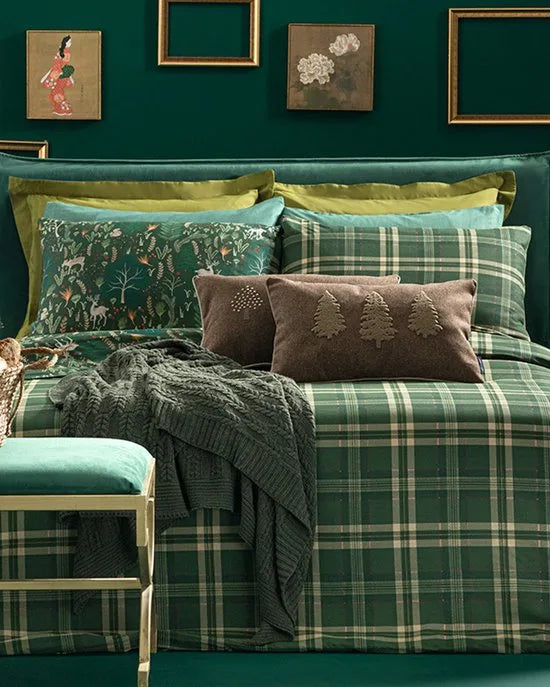 English Home - Dekbedovertrekset - Luxe Uitvoering - Incl. 2 kussenslopen - Incl. Hoeslaken - 200x 220 cm - Groen
