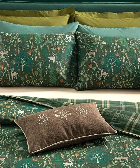 English Home - Dekbedovertrekset - Luxe Uitvoering - Incl. 2 kussenslopen - Incl. Hoeslaken - 200x 220 cm - Groen