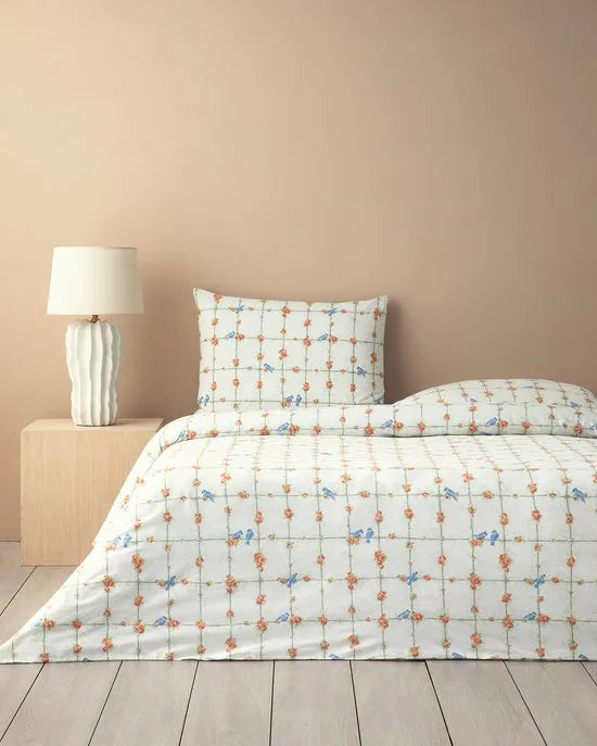 English Home Dekbedovertrekset - Mystery Birds - 100% Katoen - King Size - 2 Kussenslopen -240 x 220 cm - Beige/Kleurrijk