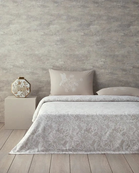 English Home Folk Stripes- Deken - Zomerdekenset - Luxe Uitvoering- Incl. laken 160x240 -Flat sheet - Incl. 1 Kussensloop - 100% Katoen - Een Persoons - 150x220 cm - Blauw / Roze – Beige