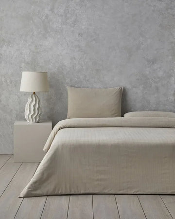 English Home Diamond Silky Cotton - Tweepersoons -Dekbedovertrekset - Zijdeachtig Katoenen - Incl. Hoeslaken 160x200 - 2 kussenslopen - 200 x 220 cm -Beige