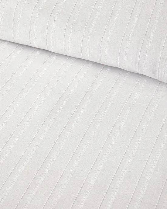 English Home Diamond Silky Cotton - Tweepersoons -Dekbedovertrekset - Zijdeachtig Katoenen - Incl. Hoeslaken 160x200 - 2 kussenslopen - 200 x 220 cm - Wit