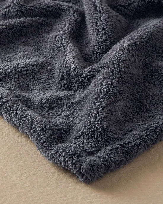 English Home - Fleece Deken - Fleece Plaid - Luxe Woondeken - Zachte deken - Tv Deken - 120x170 cm - Antraciet