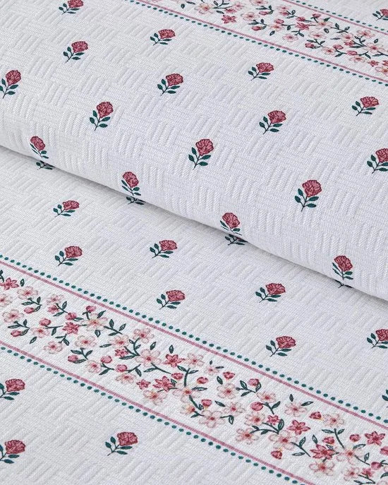 English Home - Floral Lines Deken- Bedsprei - Zomerdeken - 100% Katoen - Een Persoons - 150x220 cm - Wit/Roze