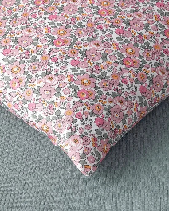 English Home – Floret Bloom Zomerdekenset - Luxe Uitvoering - Incl. Hoeslaken 160x200+30 - Incl. 2 kussenslopen - 200x 220 cm – Groen/Roze