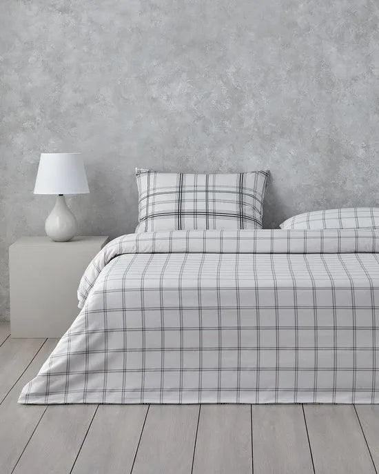 English Home - Graphic Grid - Dekbedovertrekset - Easy Iron - Eenpersoons - 100% Katoen - 1 kussensloop - 160 x 220 cm - Grijs