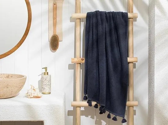 English Home Nico Cottony Fringed Bath Towel 70x140 cm Anthracite- 1 stuk