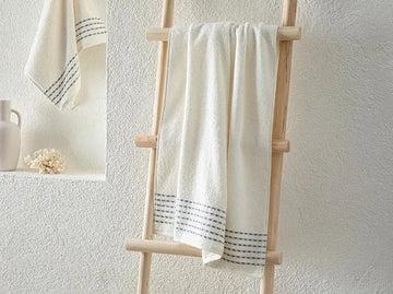 English Home Soft Wave Cottony Bath Towel 70x140 cm Ecru- 1 stuk