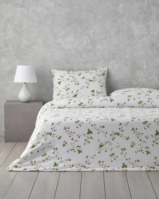 English Home - Strawberry Dekbedovertrekset - Eenpersoons - 100% Katoen - 1 kussensloop - 160 x 220 cm - Rood/Groen