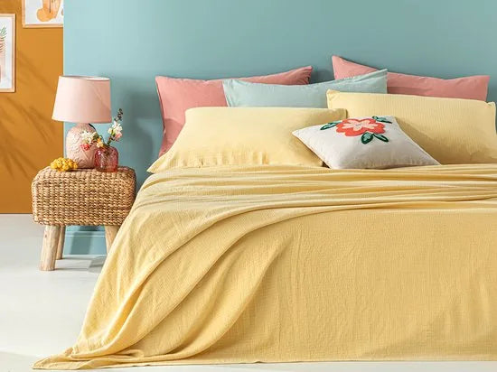 English Home Summer blanket - Bedsprei 150x220 cm - Kussensloop 50x70 cm - Geel