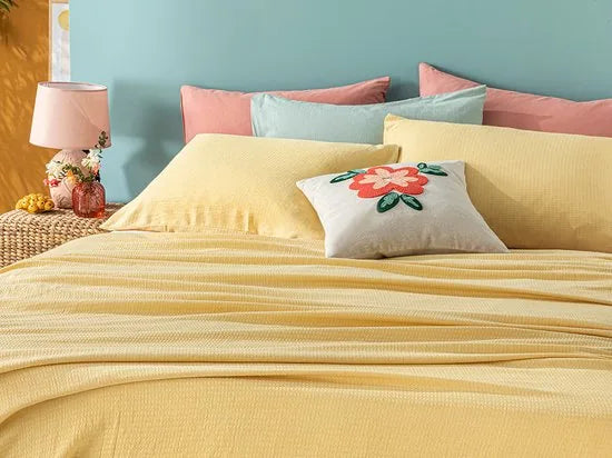English Home Summer blanket - Bedsprei 150x220 cm - Kussensloop 50x70 cm - Geel – Geel 200 x 220cm