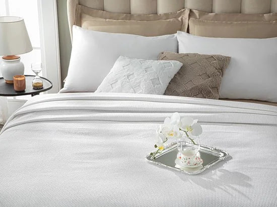 English Home Summer blanket - Bedsprei - 200x230 cm - Wit