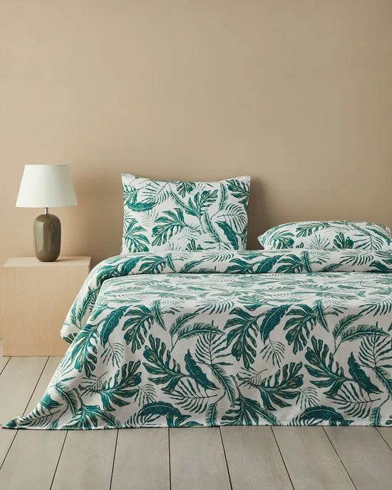 English Home Tropical Breeze - Deken - Zomerdekenset - Tweepersoons - Luxe Uitvoering- Incl. laken 240x260- Flat sheet - Incl. 2 Kussenslopen - 100% Katoen - 200x220 cm - Groen