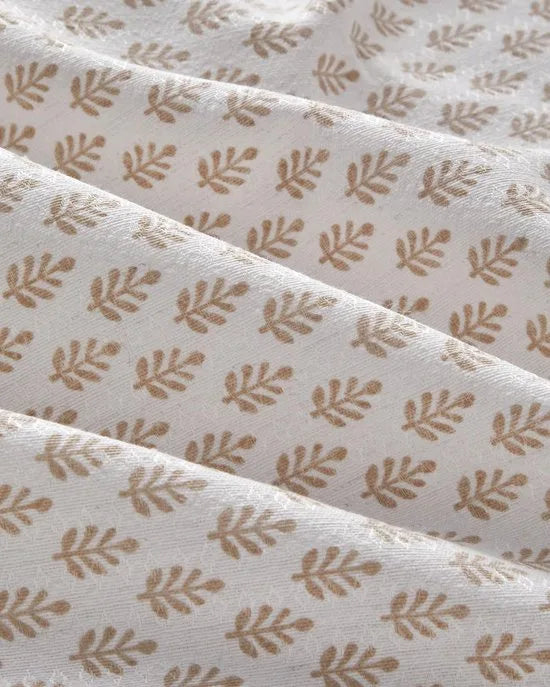 English Home zomerdeken - Pure Leaves - Elegance Bedsprei - Twee persoons - Extra Dunne Zomerdeken - Katoen - 200x220 cm – Beige
