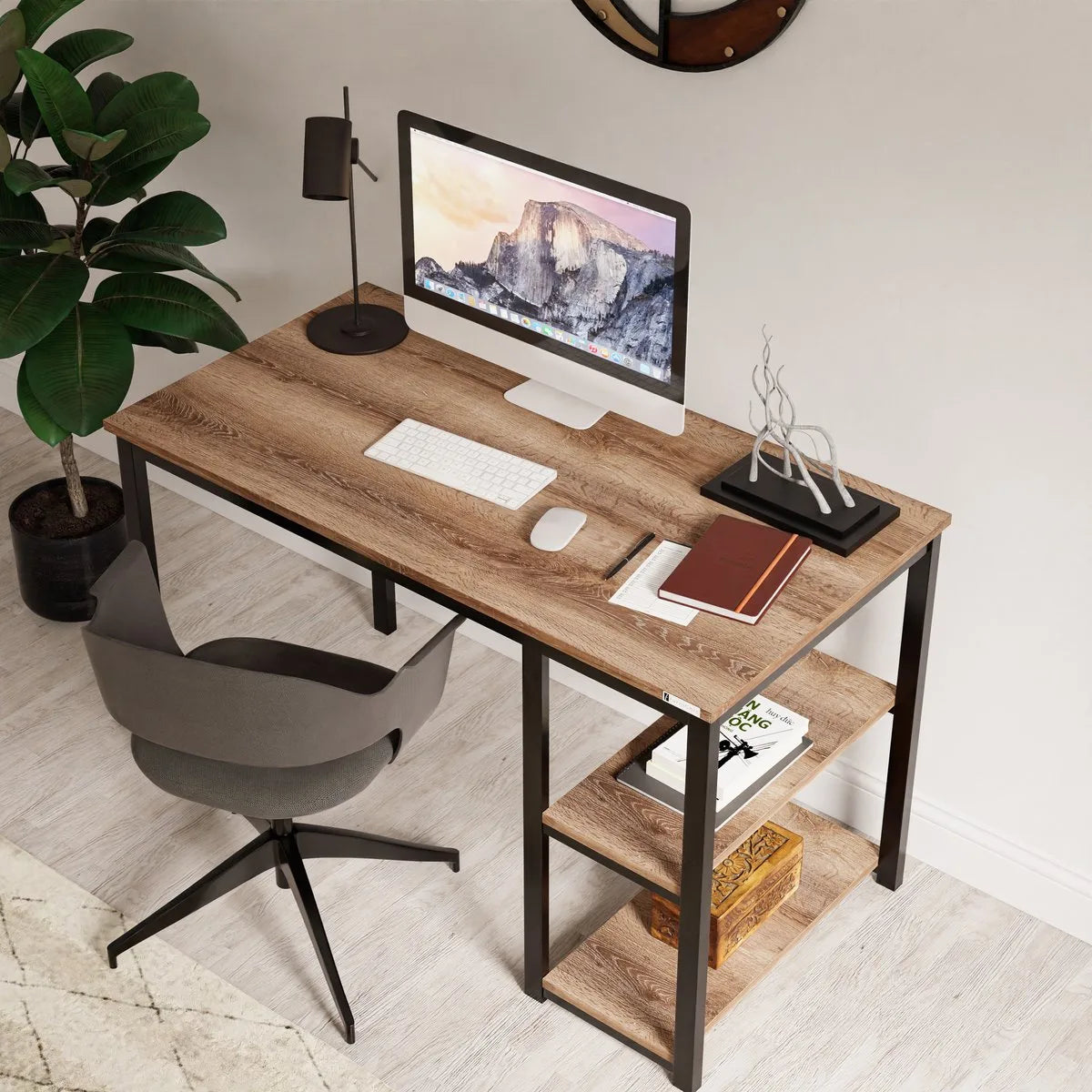 FurniChic-Computertafel -PC Tafel -Bureautafel met 2 Legplanken-E1 Certified- Stalen Frame-Bruin-Thuis & Kantoor-120x60x73 cm