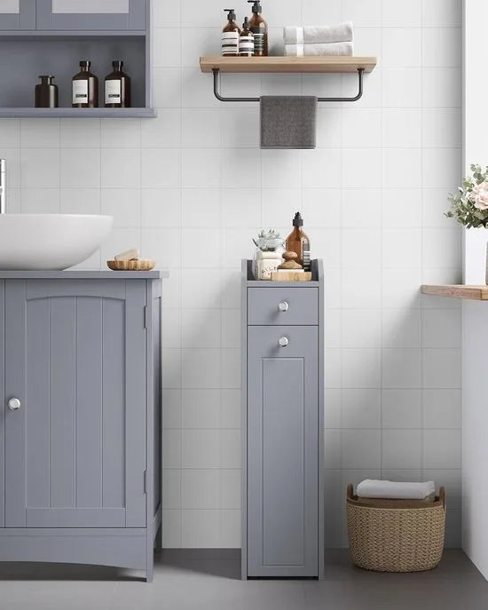 Furnstar Badkamerkast – Smalle Kast met Laden – Staande Toiletkast voor Toiletpapier & Opbergruimte – Voor Kleine Ruimtes –Duifgrijs BBC847G02