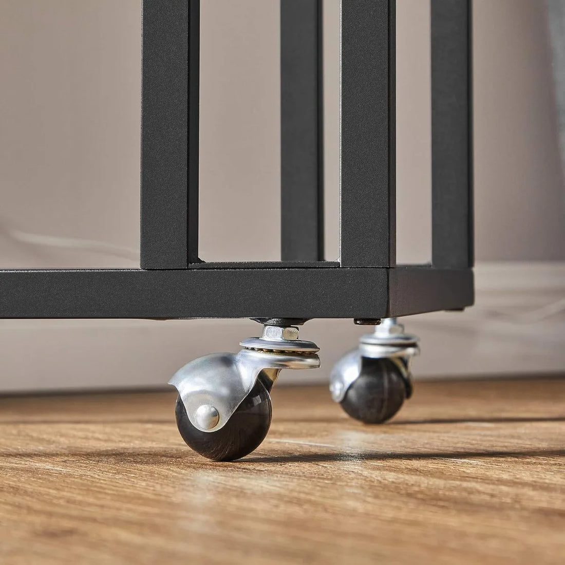 FurnStar - Bijzettafel - Banktafel met Wieltjes - C-Vorm - Mobiele Koffietafel - 35 x 50 x 60 cm - Woonkamertafel met Metalen Frame - Voor Koffie en Laptop - Industrieel Design - Vintage