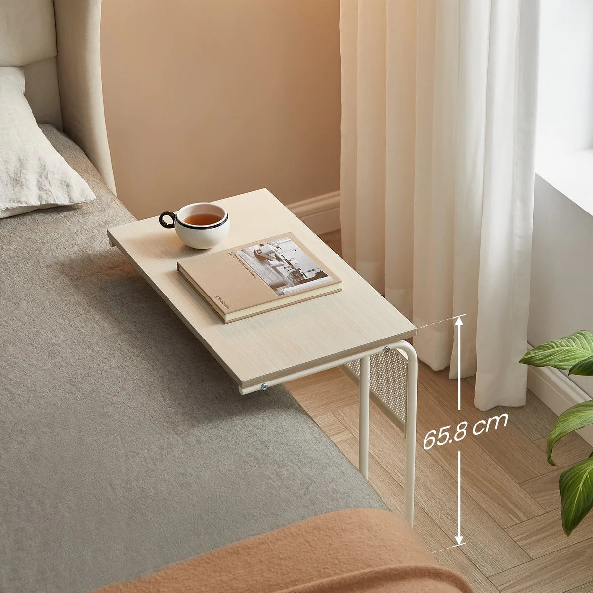 Furnstar C-Vormige Bijzettafel – Met Wieltjes – 55 x 24 x 66 cm – Multifunctioneel Laptop- & Sofa Tafel – Industrieel Design – Crème Wit
