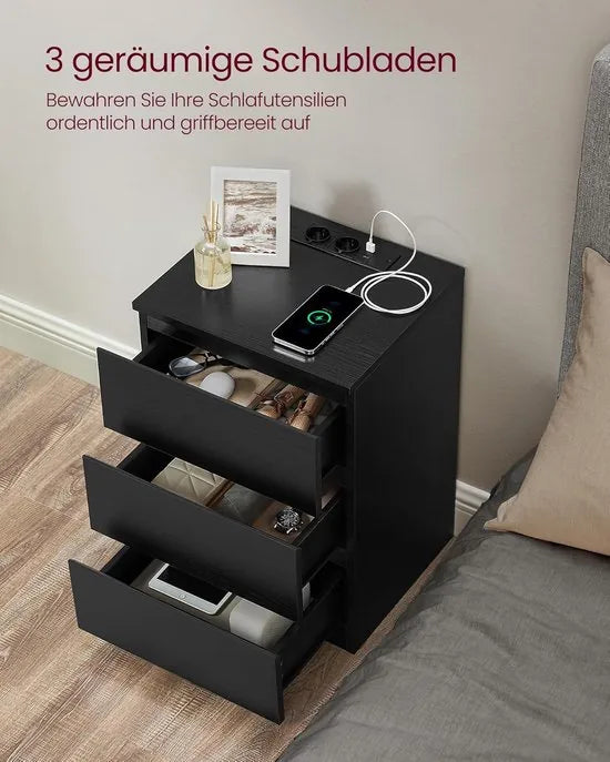 Furnstar Kailyn Collection - Nachtkastje met stekkerdoos - Bijzettafel 3 laden - 2 AC-stopcontacten - 2 USB-A-aansluitingen - Modern -Ebbenzwart