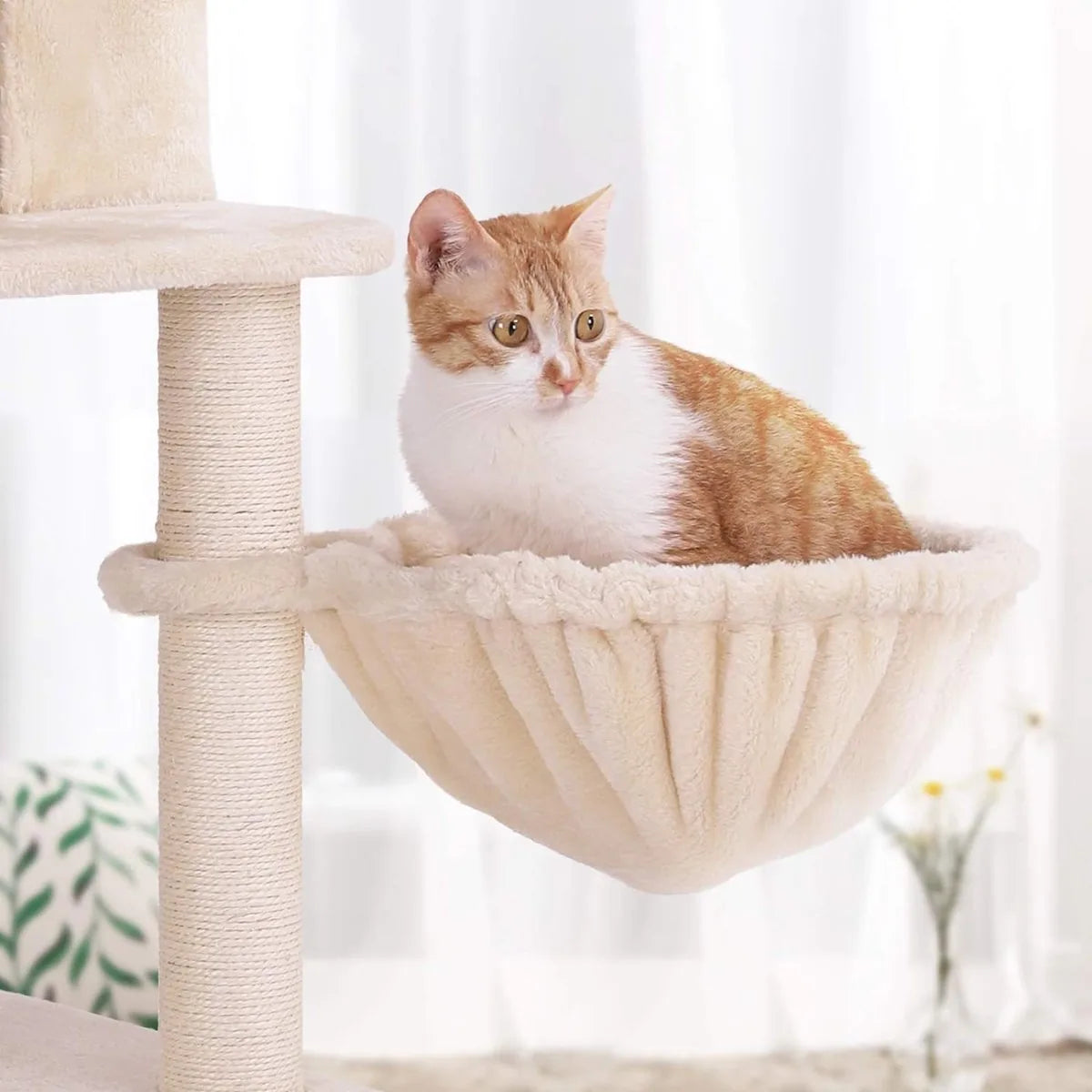 FurnStar - Kattenboom - Hoge Kattentoren - 2 Grotten - Beige