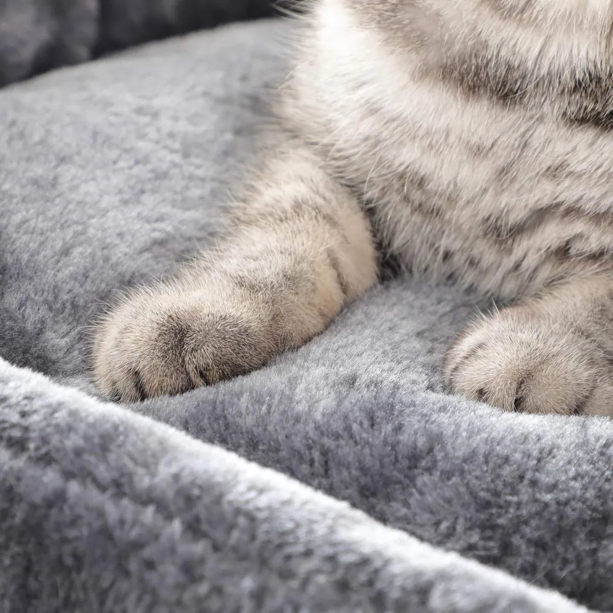 FurnStar - Kattenboom - Hoge Kattentoren - 2 Grotten - Rokerig grijs