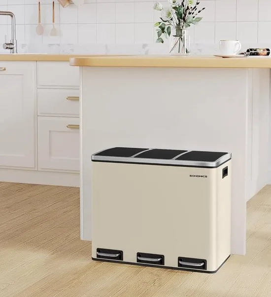 FurnStar Keuken Vuilnisbak- 3 x 18L Recyclingbak - Vuilnisbak met 3 compartimenten voor recycling - Afval, Voedselresten - Soft-Close Deksels, Pedalen, Binnenemmers, Staal - Zandbeige