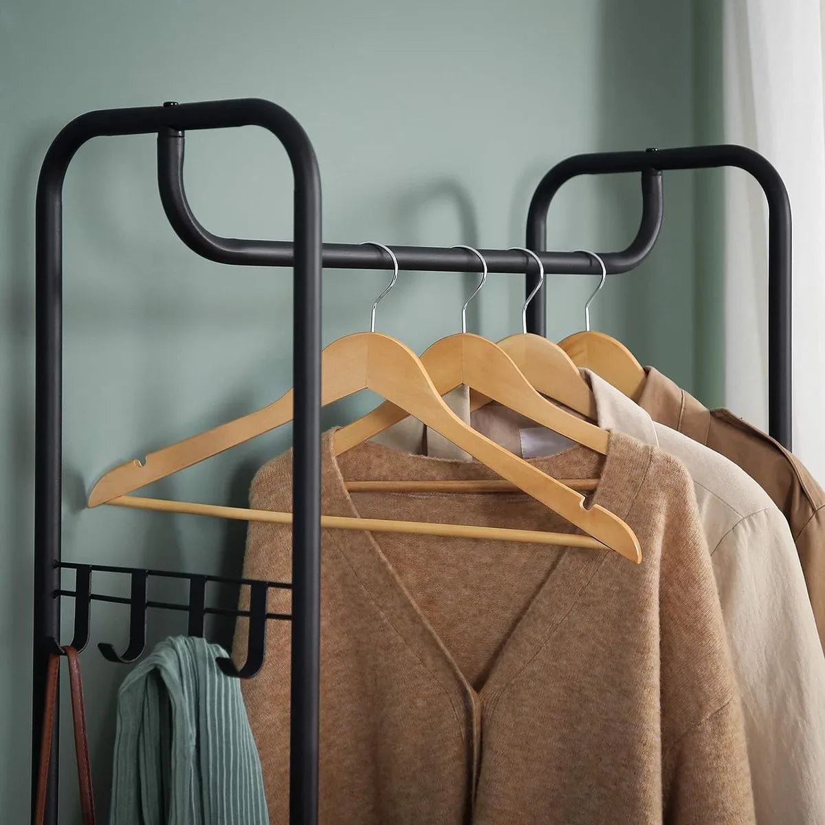 FurnStar - Kledingstandaard - Met Schoenenrek - Schoenenrek - 58 x 28 x 181 cm - Vintage Bruin - Zwart