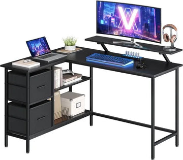 Furnstar L-vormig Bureau – 135 x 105 cm – Hoekbureau met 2 Ruime Lades, Monitorstandaard en Verstelbare Plank – Computer- en Gamingbureau – Ebbenhout Zwart