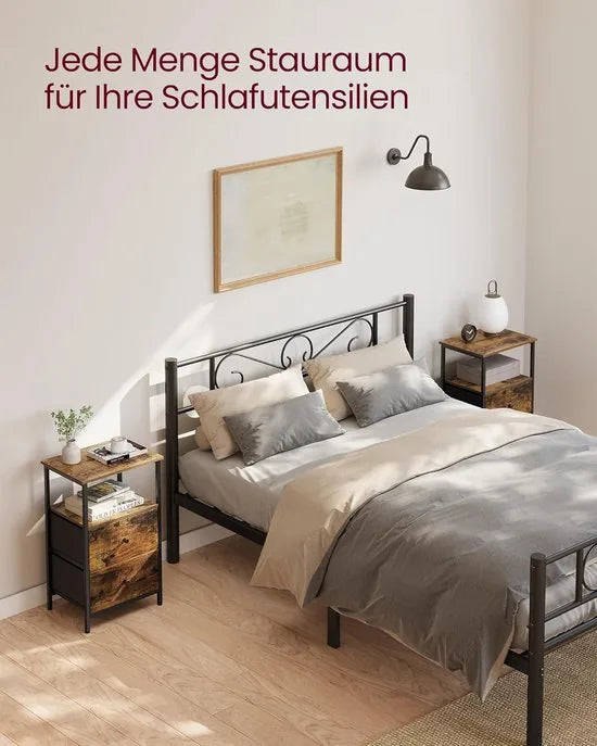 FurnStar - Nachtkastje - Set van 2 - Bijzettafel met 2 stoffen laden - Salontafel met planken - 61 cm hoog - Voor woonkamer - Slaapkamer - Rustiek Brown, Inkt Black, Matte Black