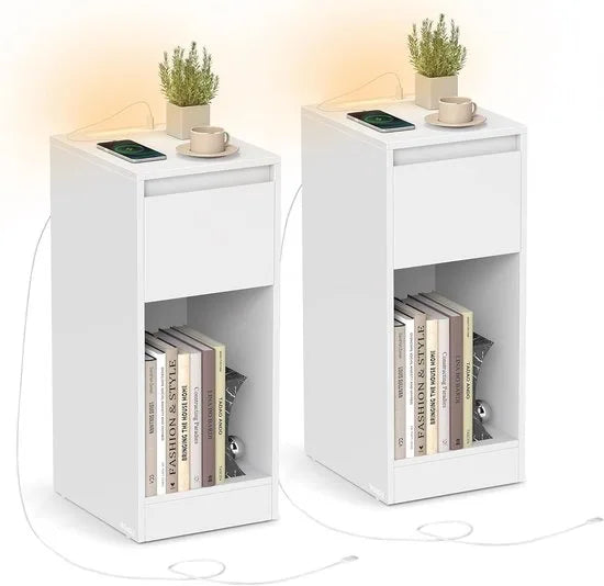 FurnStar – Nachtkastje set van 2 – Smal bijzettafeltje met lade en open vak – Inclusief LED-verlichting, USB-A & USB-C poort – Voor slaapkamer & woonkamer – Wolkenwit