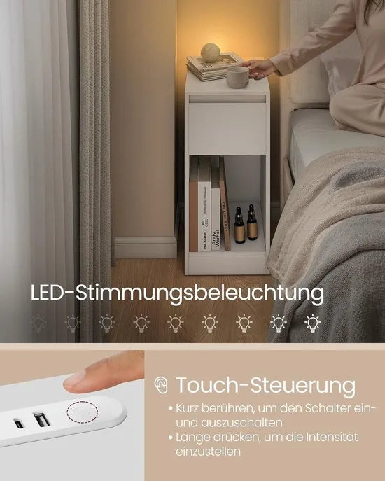 FurnStar – Nachtkastje set van 2 – Smal bijzettafeltje met lade en open vak – Inclusief LED-verlichting, USB-A & USB-C poort – Voor slaapkamer & woonkamer – Wolkenwit