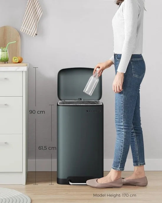 FurnStar - Pedaalemmer - Keuken Vuilnisbak van 30 liter (8 gallon) - Stalen pedaalemmer met deksel en binnenemmer - Soft Close - Groenachtig grijs