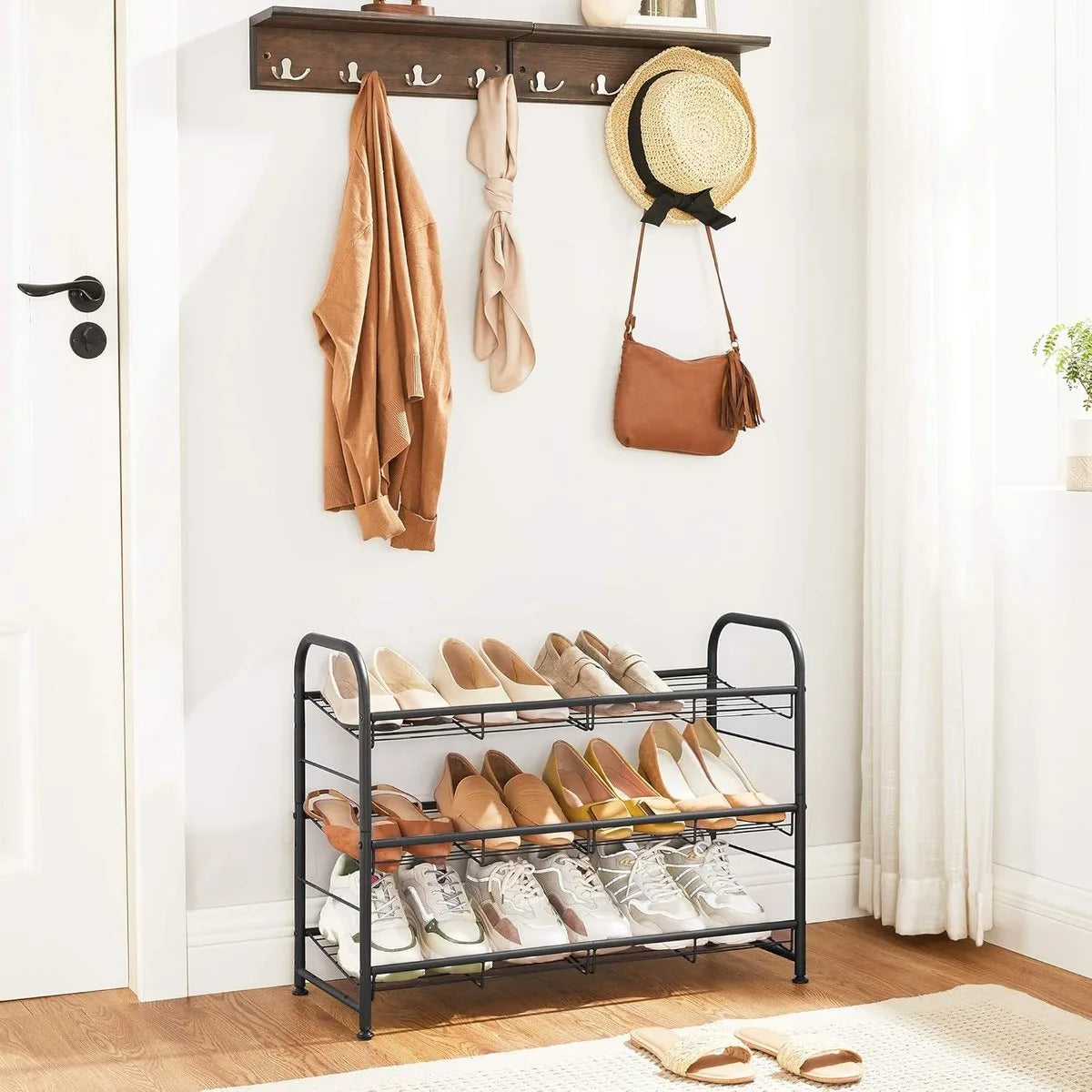 FurnStar - Schoenenrek - 2-laags stapelbaar schoenenrek - metalen schoenenorganizer met verstelbare platte of schuine planken - 68,5 x 27,5 x 49,5 cm - zwart