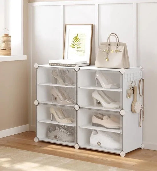 FurnStar - Schoenenrek met 4 vakken - schoenenkast - 30 x 40 x 30 cm per vak - smal - met deuren - stalen frame - kunststof - voor hal - slaapkamer - entree - wit