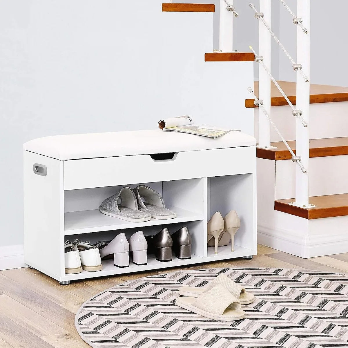 FurnStar - schoffelbank met zitkussen - 3-vakskist - bank voor het opbergen van schoenen met zitting - 2 treden - halmeubel - wit maximale belasting 150 kg - 80x44x30 cm - Wit