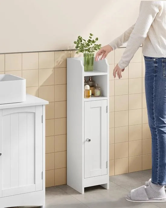 FurnStar – Toiletkast – Smalle badkamerkast met verstelbare planken – Ruimtebesparend badkamerrek – Eenvoudige montage - Met Deur en Verstelbare Planken – MDF – 18 x 20 x 80 cm -Wit