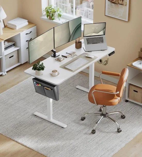 FurnStar - Verstelbaar bureau - In hoogte verstelbaar bureau elektrisch - bureau tafel - verstelbaar bureau elektrisch - , 60 x 140 x (72-120) cm - geheugenfunctie voor 4 hoogtes - voor thuiskantoor - werkkamer - wolkenwit.