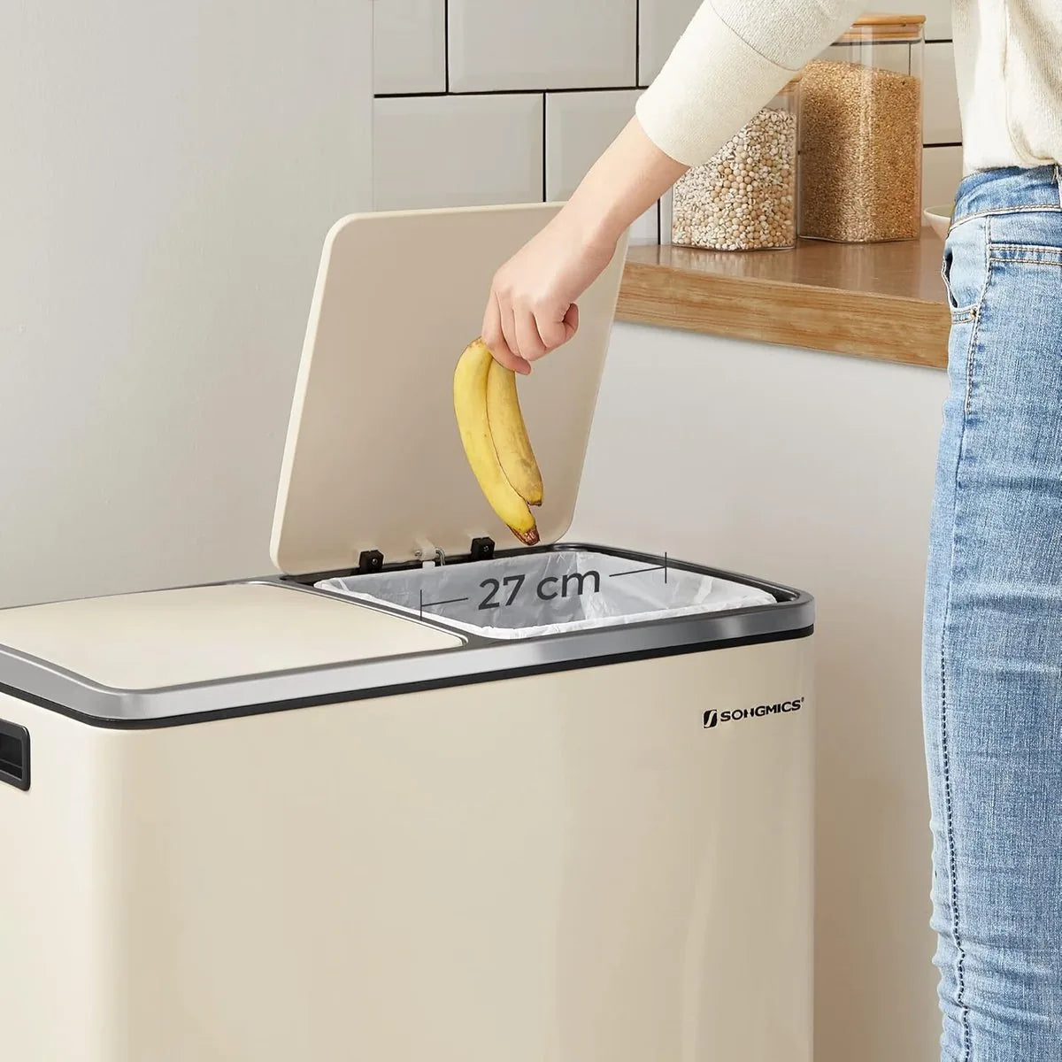 Furnstar Vuilnisemmer - 2 x 30 L - 2 vakken - Afvalscheidingssysteem - Pedaalemmer keuken - Afvalemmer met binnenemmer van kunststof - Klapdeksel softclose - Metaal - Luchtdicht -Creme