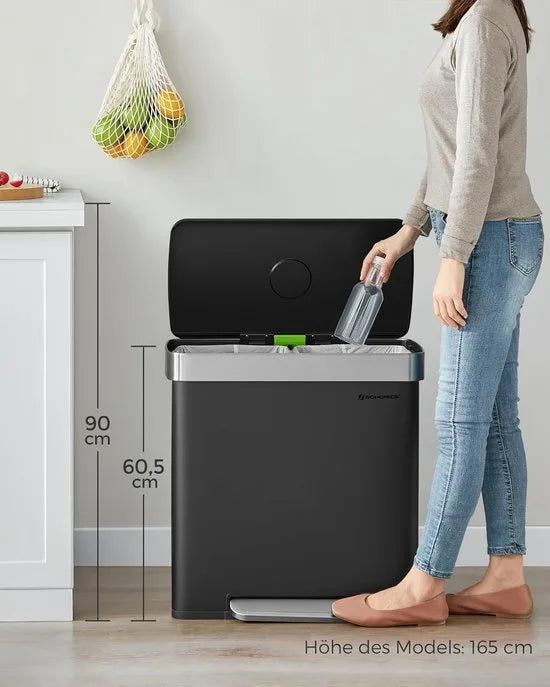 Furnstar Vuilnisemmer keuken - 2 x 30 L - Afvalscheidingssysteem - 2 vakken - Inclusief 15 vuilniszakken - Roestvrij staal - Kunststof binnenemmer - Met deksel - Softclose - 58,2 x 31,5 x 60,5 cm - Zwart