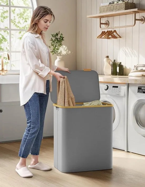 FurnStar - Wasmand met deksel - Wasverzamelaar met 3 vakken - 130 Lt - Uitneembare waszak - Oxford-weefsel - Handgrepen van bamboe - Inklapbaar - 60 x 38,5 x 70,5 cm - duifgrijs
