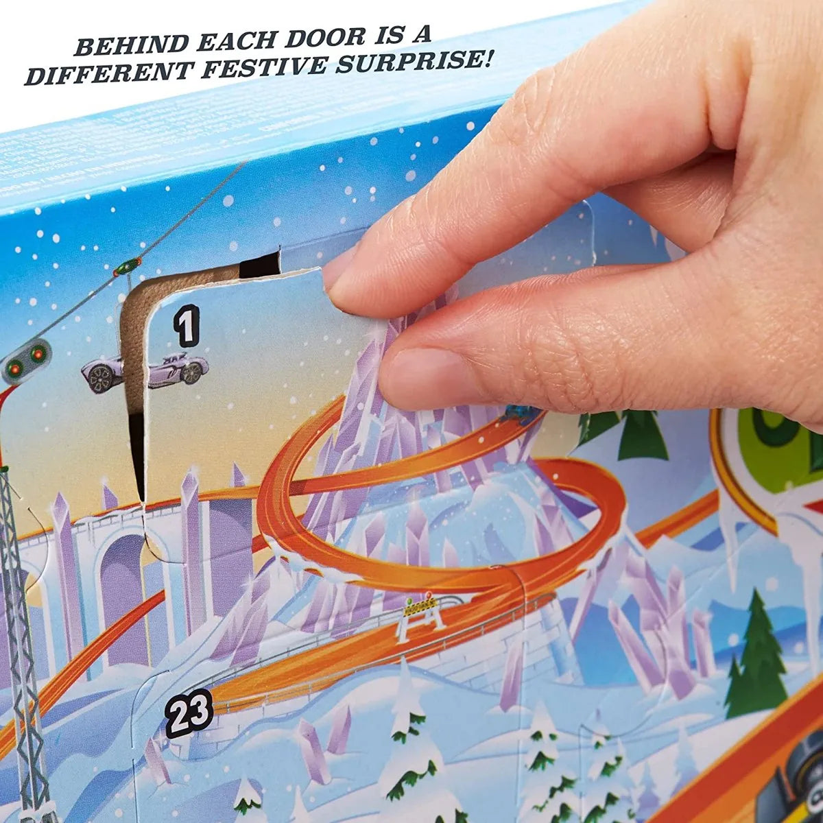 Hot Wheels GTD78 - 2021 adventskalender met 24 verrassingen, inclusief 8 voertuigen in schaal 1:64, andere coole accessoires, speelmat, kerstcadeau voor verzamelaars en kinderen vanaf 3 jaar