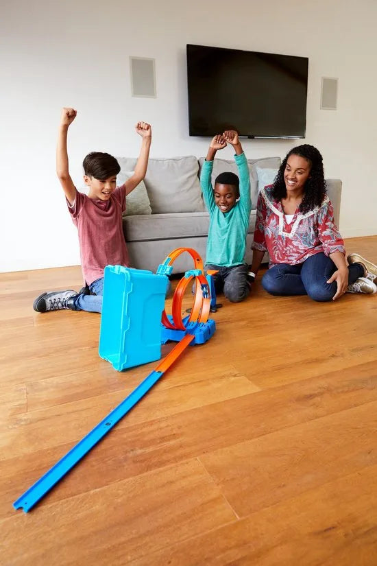 Hot Wheels Track Builder Looping challinge kist