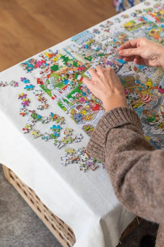 Jan van Haasteren WK Vrouwenvoetbal puzzel - 1000 Stukjes