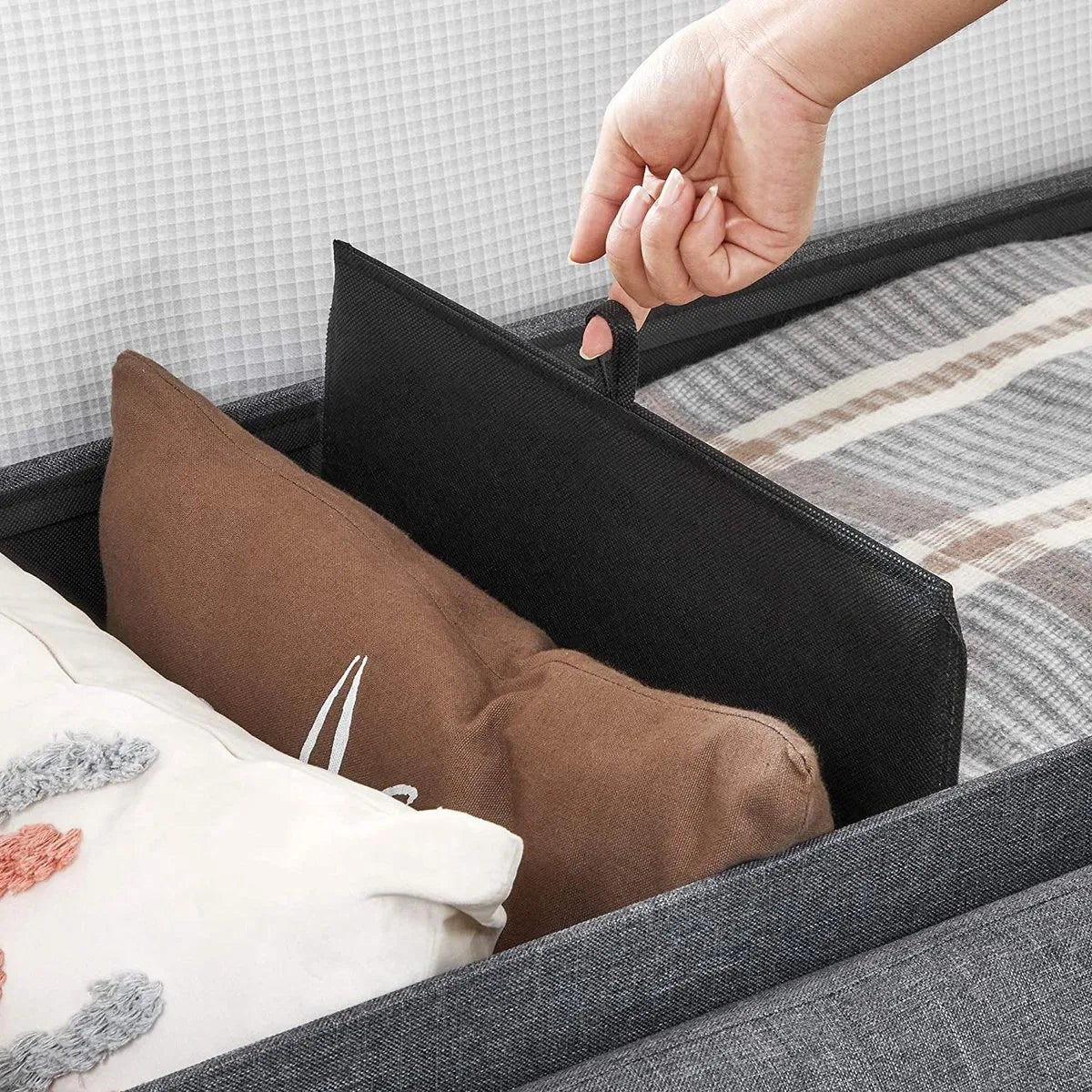 Opvouwbare Zitkist met Opbergruimte – 120L Inhoud – 300 kg Draagkracht – 110 x 38 x 38 cm – Imitatie Linnen – Donkergrijs – LSF77K