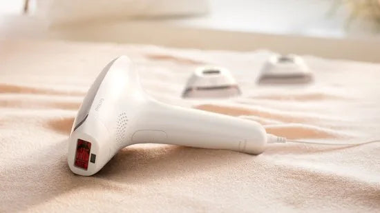 Philips Lumea IPL 7000 series - IPL Ontharingsapparaat - 3 opzetstukken met trimmer - BRI923/00